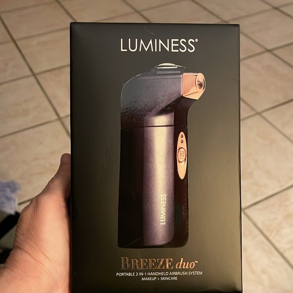 Luminess Breeze duo 2-1 airbrush system - Picture 3 of 4